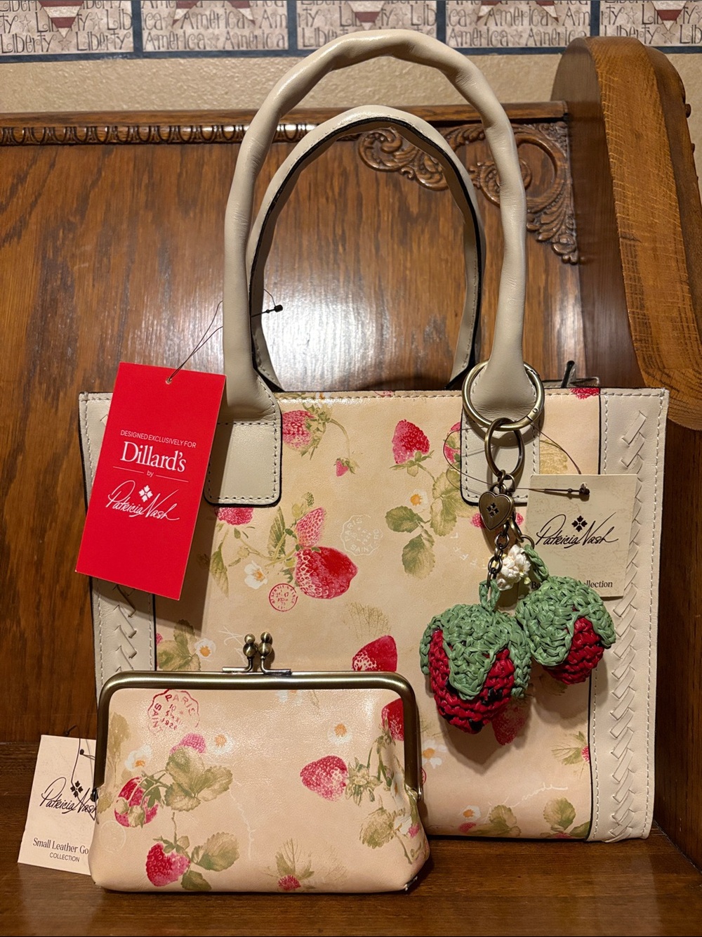 NWT-Patricia Nash-SET-Curry Tote, Fira Frame Wallet & Bag Charm-Strawberry-$337